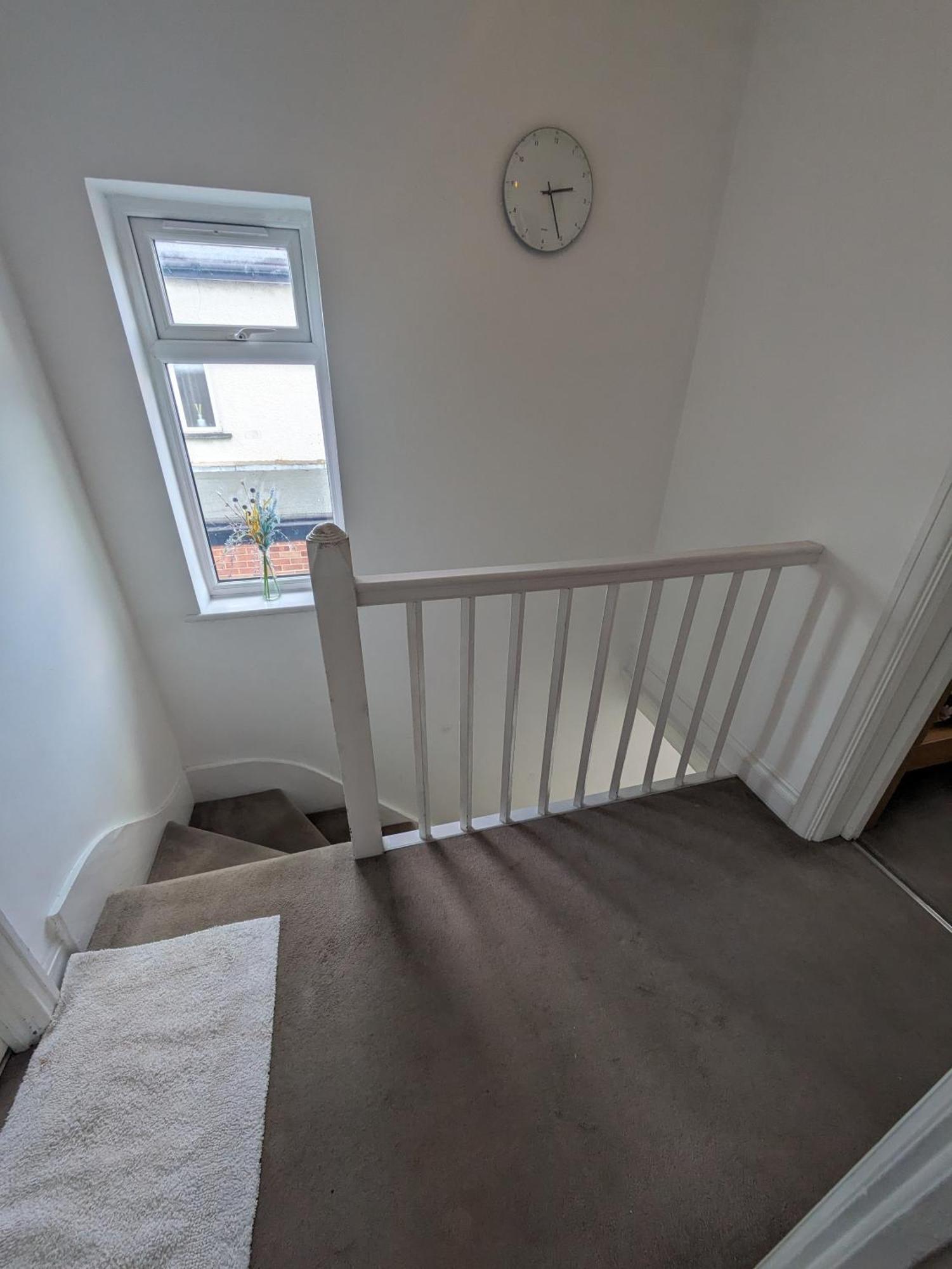Cosy Relaxing 4 Bed With 2 Parking Space Apartment *
